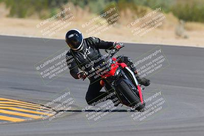 media/Oct-03-2022-Moto Forza (Mon) [[5f077a3730]]/Intermediate Group/Session 2 (Turn 10)/